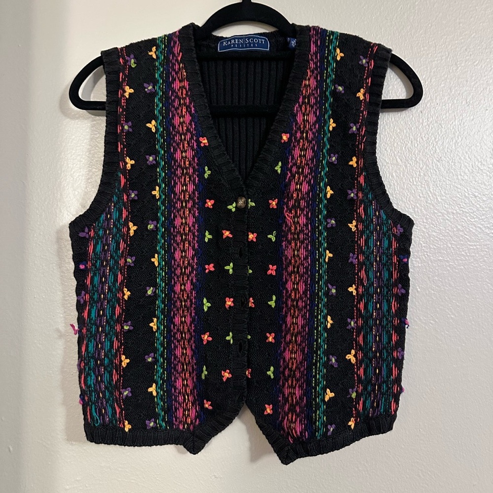 Karen Scott knitted sweater vest size medium